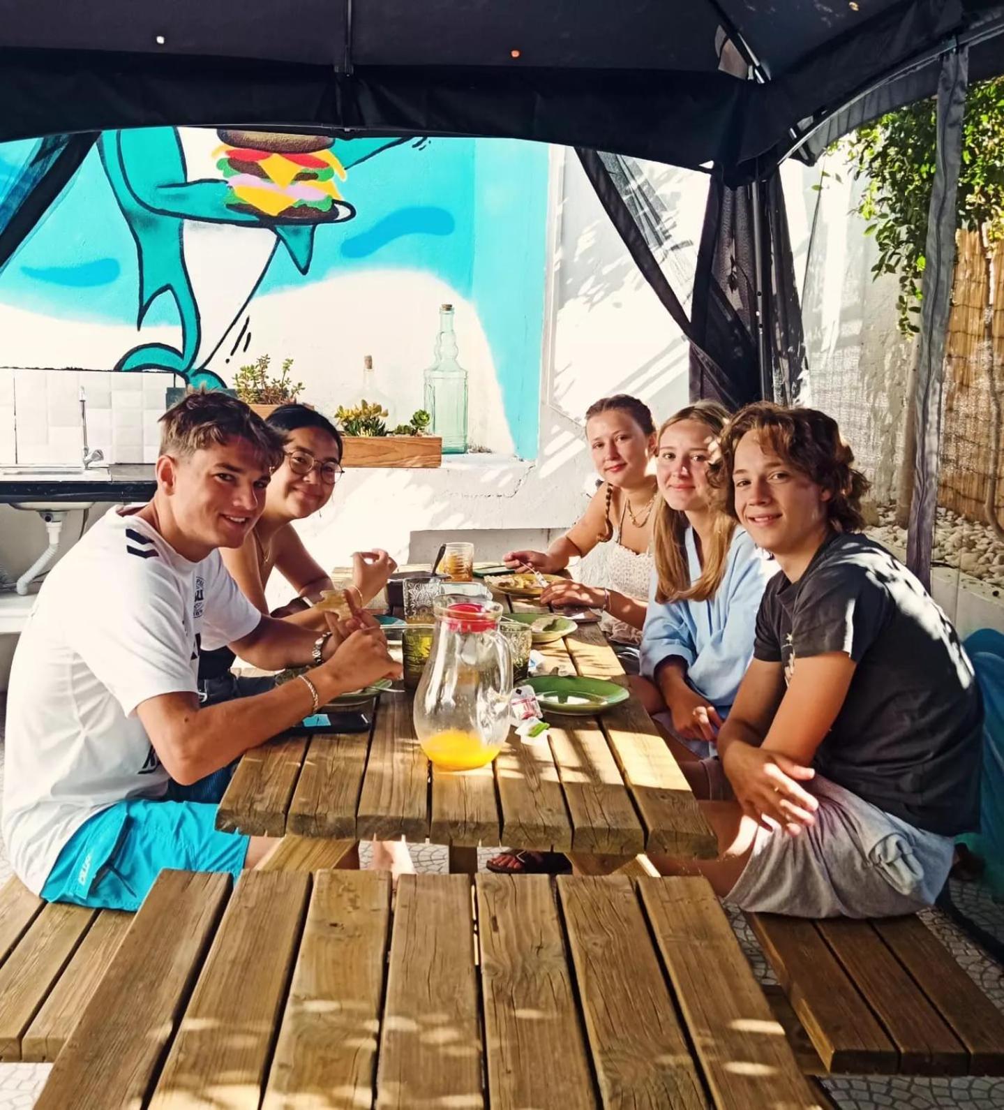 卡斯凯什 Lisbon Soul Surf Camp旅舍 外观 照片